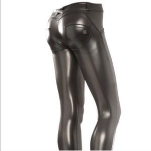 Freddy wr up vegan leather cropped leggings